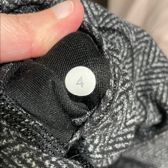 Lululemon Wunder Under Heathered Herringbone Black Leggings Women Size 4 - Picture 8 of 9